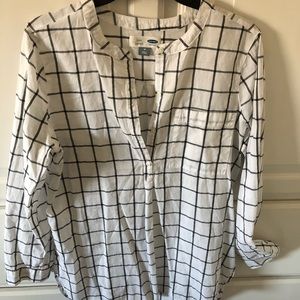 Black and white tunic